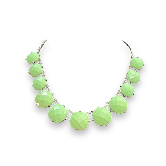 Light green statement, necklace, and faux gems Silver tone &  matching earrings - Picture 4 of 6
